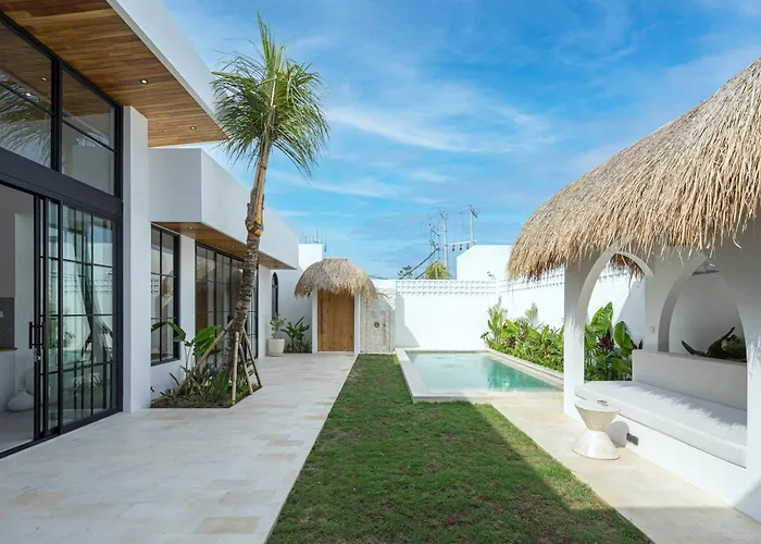 Villa Emerald - By Yolla Hospitality *