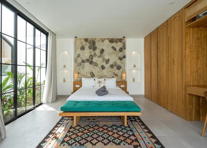 Villa Emerald - By Yolla Hospitality